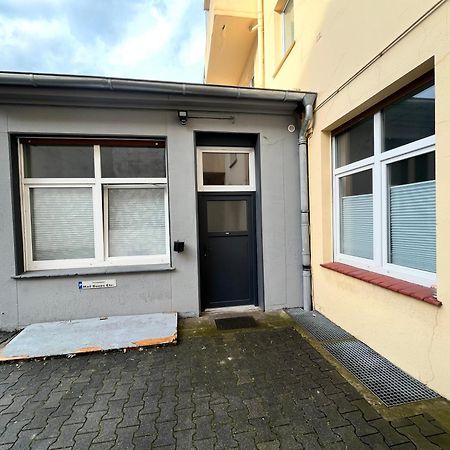 Apartment Central 10D 55Qm Wi-Fi Free Parking Calm Back House دورتموند المظهر الخارجي الصورة